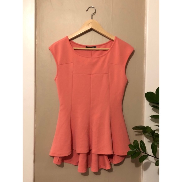 Suzy Shier Tops - ✨2 FOR $22 Pink High-Low Peplum Style Sleeveless